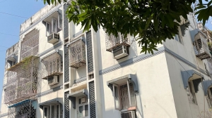 2 BHK Flat for sale in Ballygunge